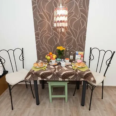 Apartment Kiss Center *