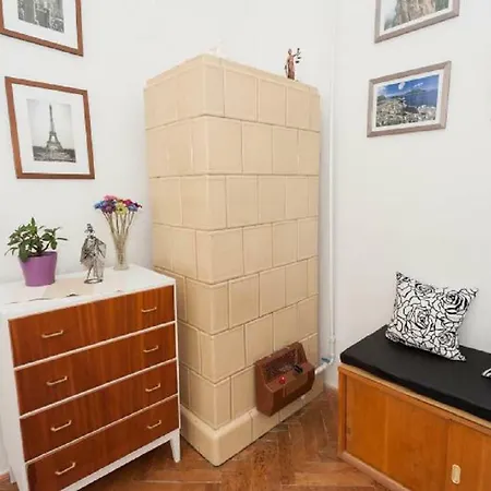 Kiss Center Apartment *